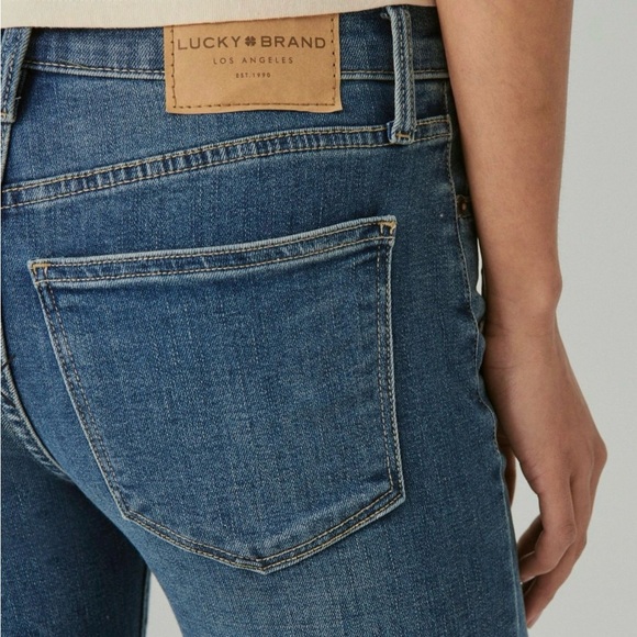 Lucky Brand Woman’s Ava Skinny Blue Jeans  Mid rise jeans SZ 27 - Picture 2 of 8